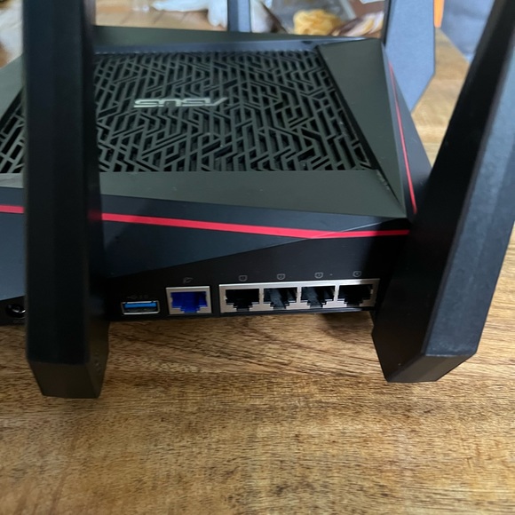 Asus WiFi Gaming Router - Picture 2 of 4